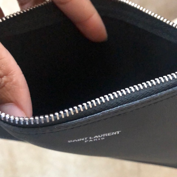 New YSL pouchette Sale 💙🎁🎁 - Picture 4 of 5